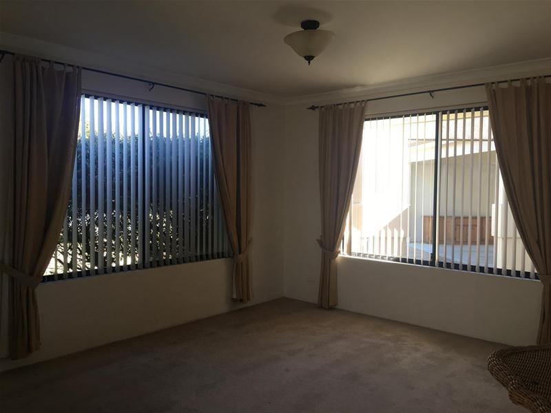 16 Seamill Glen, Kinross WA 6028