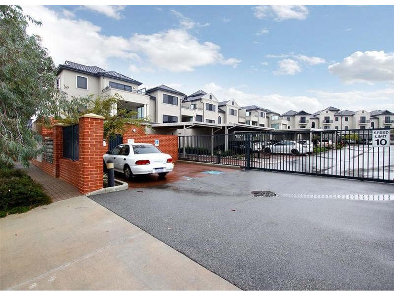 22/1 Sunlander Drive, Currambine WA 6028