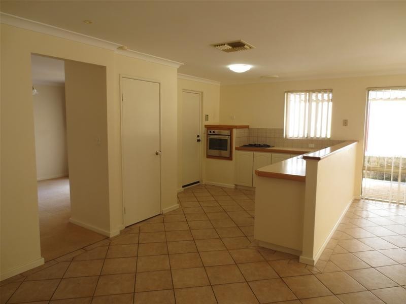 14 Miramare Boulevard, Currambine WA 6028