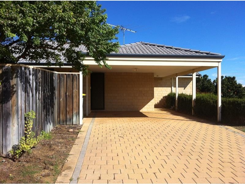 69 MacNaughton Crescent, Kinross WA 6028