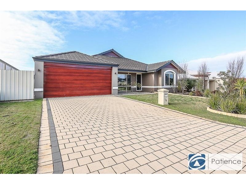 10 Lynella Circuit, Banksia Grove WA 6031