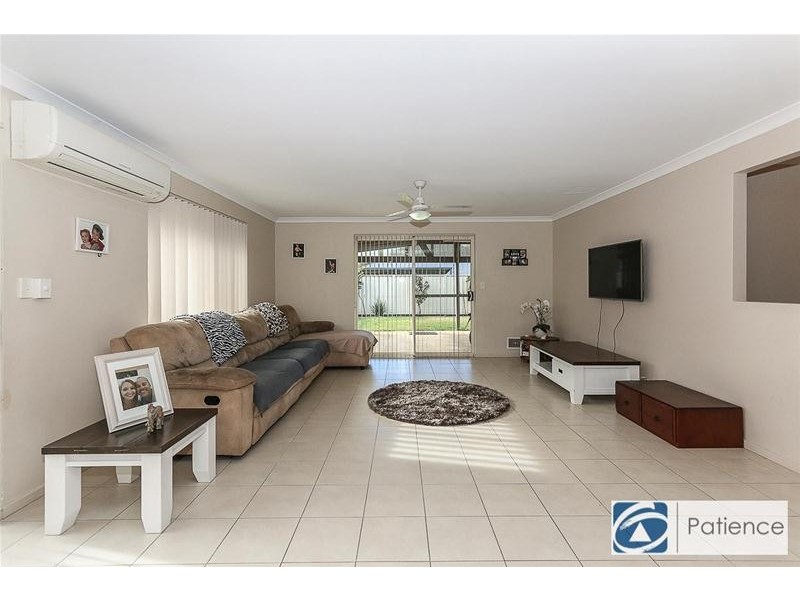 10 Lynella Circuit, Banksia Grove WA 6031