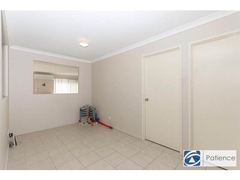 10 Lynella Circuit, Banksia Grove WA 6031