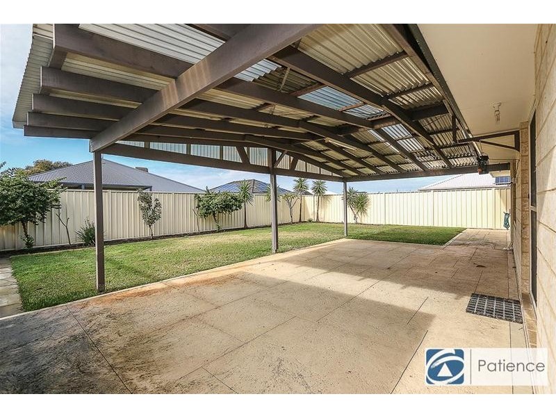 10 Lynella Circuit, Banksia Grove WA 6031