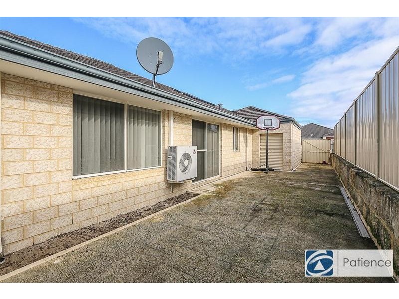 10 Lynella Circuit, Banksia Grove WA 6031