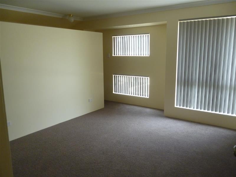 32 Bluewater Drive, Alkimos WA 6038