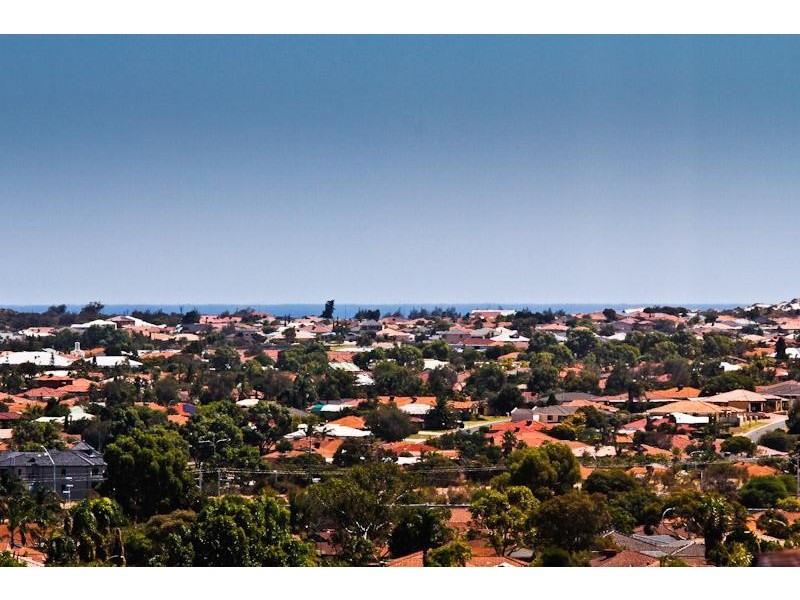 4B Castle Rock Turn, Joondalup WA 6027