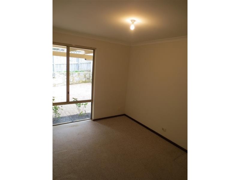 4B Castle Rock Turn, Joondalup WA 6027