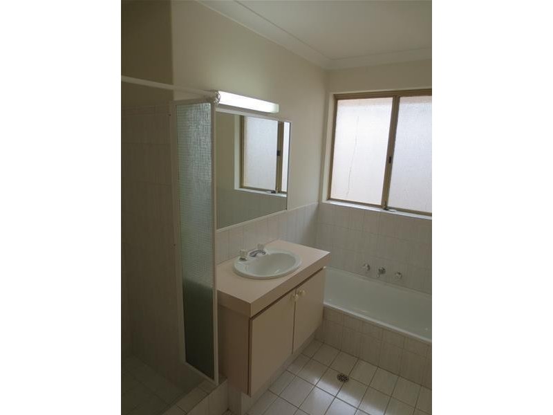 4B Castle Rock Turn, Joondalup WA 6027