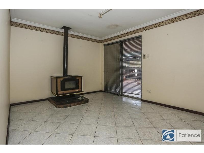 11 Crisafulli Avenue, Wanneroo WA 6065