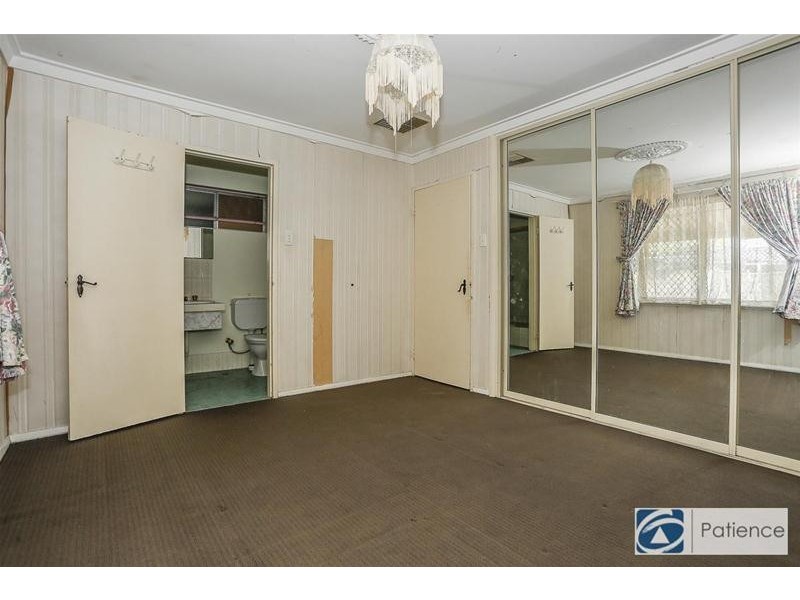 11 Crisafulli Avenue, Wanneroo WA 6065