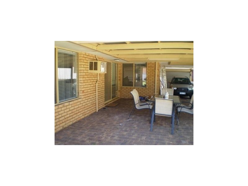 24 Harrier Way, Beldon WA 6027