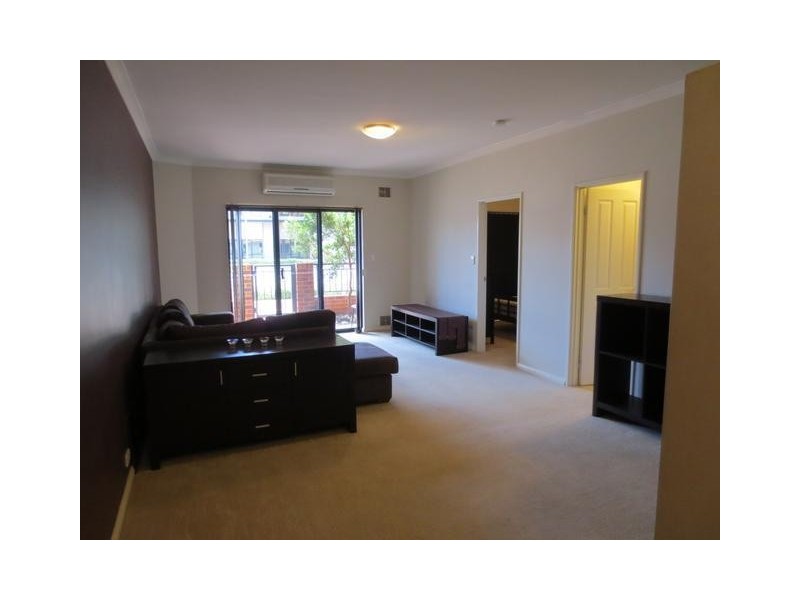 10/18 Kingsbury Road, Joondalup WA 6027
