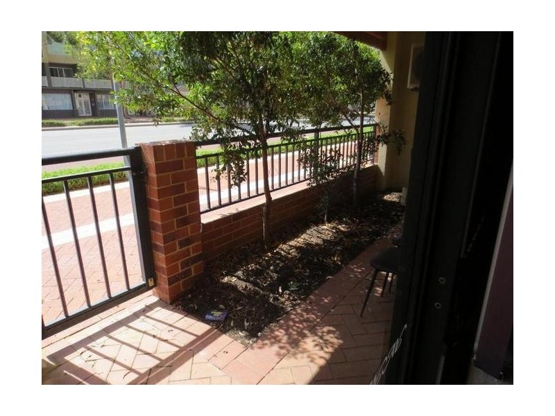 10/18 Kingsbury Road, Joondalup WA 6027