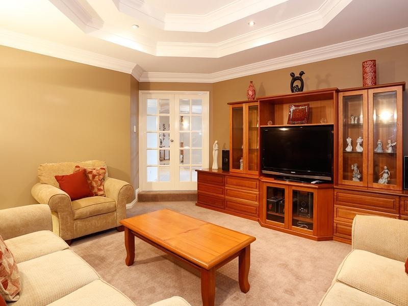 9 Galveston Loop, Iluka WA 6028