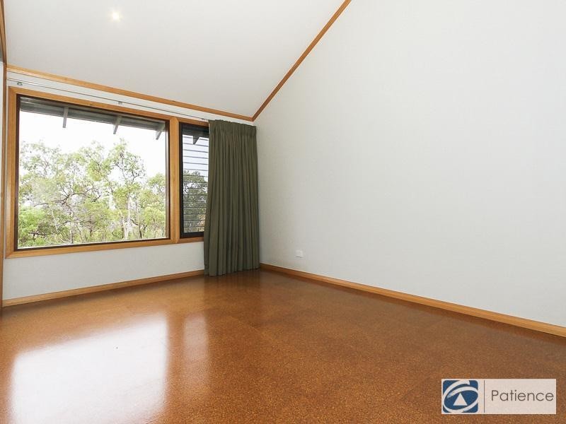 18 Cockatoo Ridge, Joondalup WA 6027