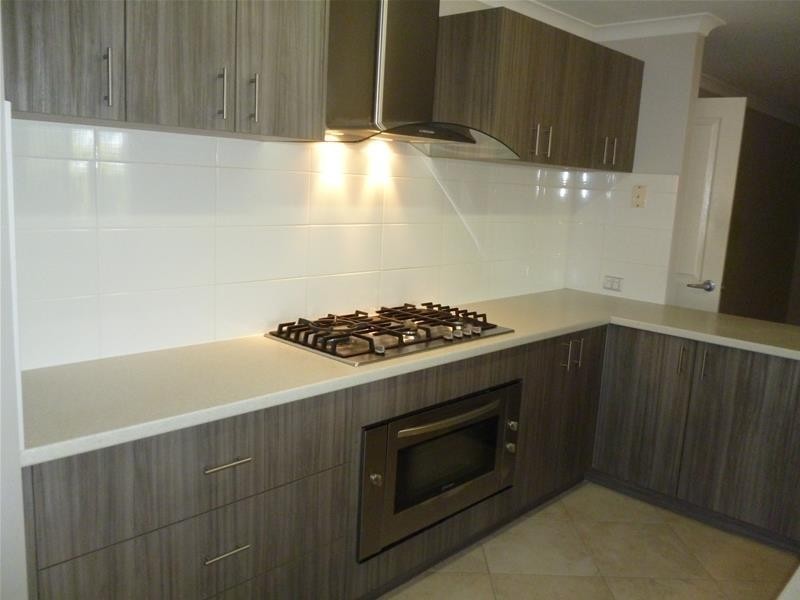 9 Karralea Way, Pearsall WA 6065