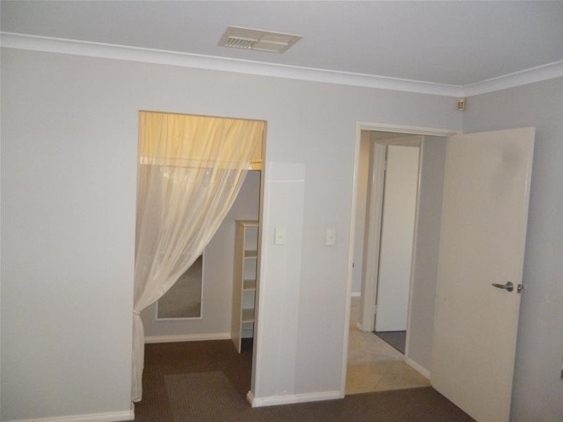 9 Karralea Way, Pearsall WA 6065