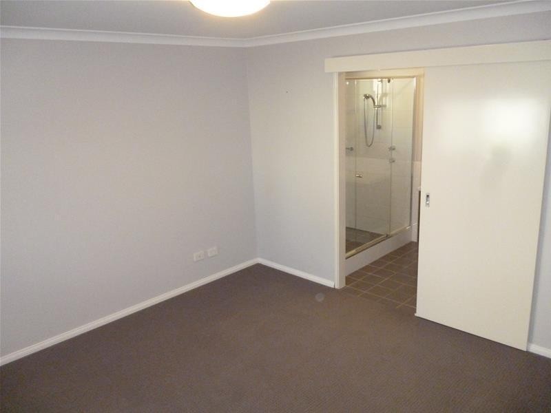 9 Karralea Way, Pearsall WA 6065