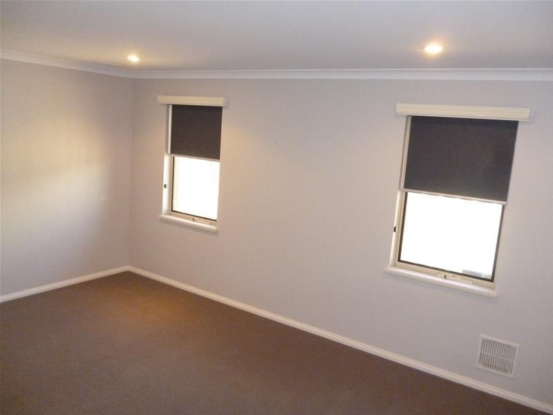 9 Karralea Way, Pearsall WA 6065