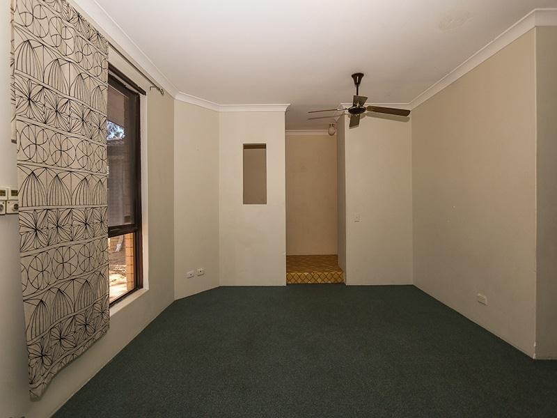 10 Monkhouse Way, Hillarys WA 6025