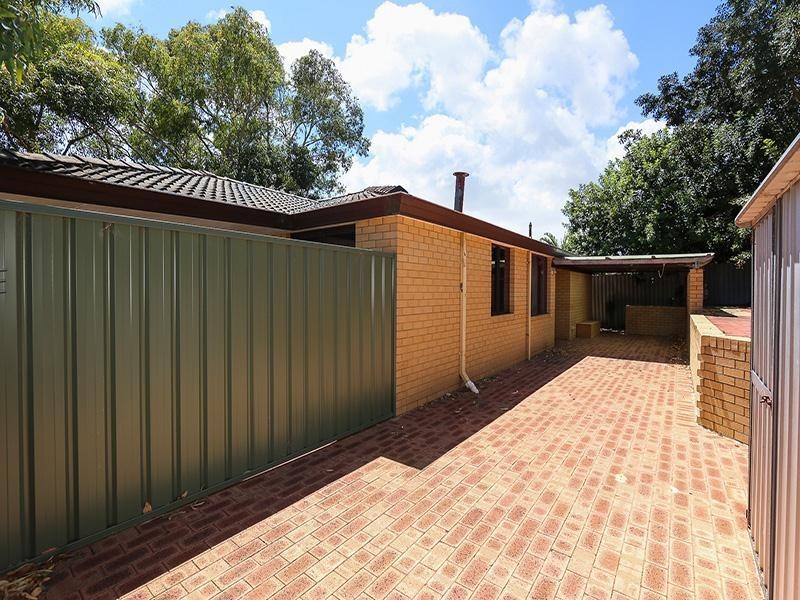 10 Monkhouse Way, Hillarys WA 6025