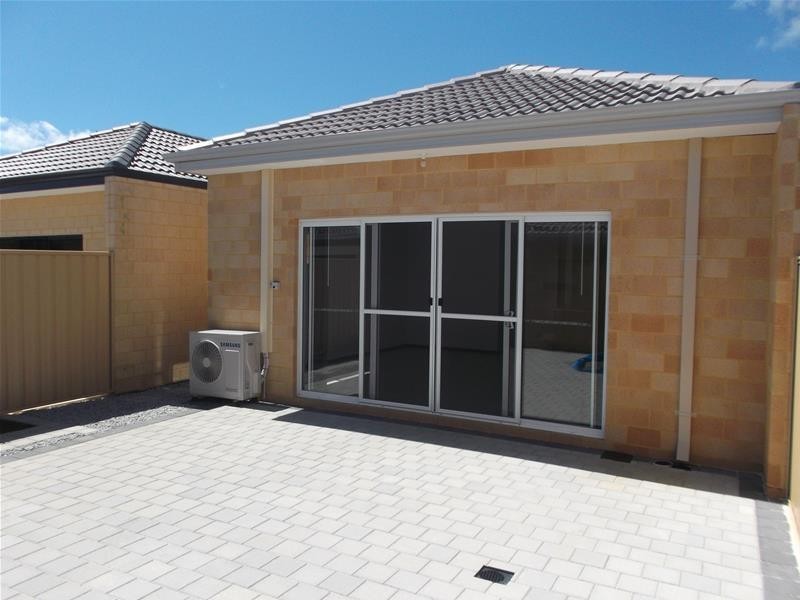 217 Camborne Parkway, Butler WA 6036