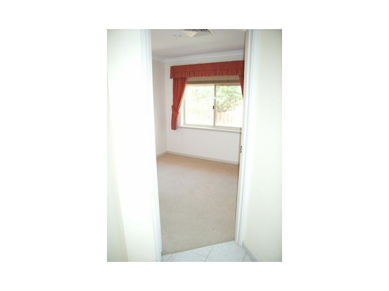 6B Glespin Cove, Kinross WA 6028