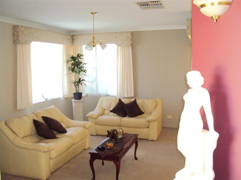 10 Eildon Court, Joondalup WA 6027