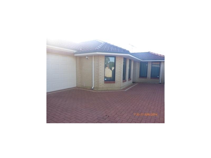 2/25 Peppering Way, Westminster WA 6061