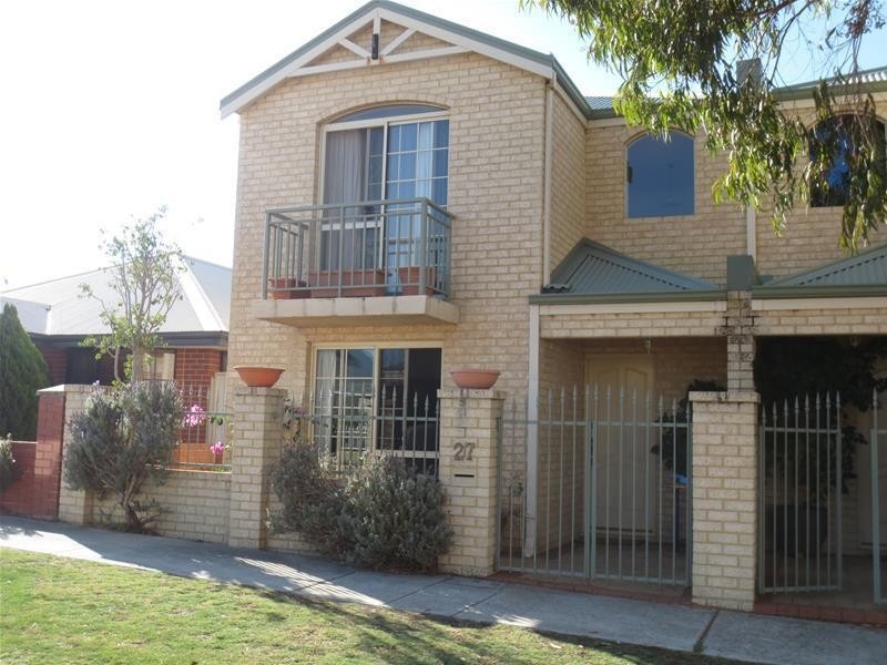 27 Blackfriars Road, Joondalup WA 6027