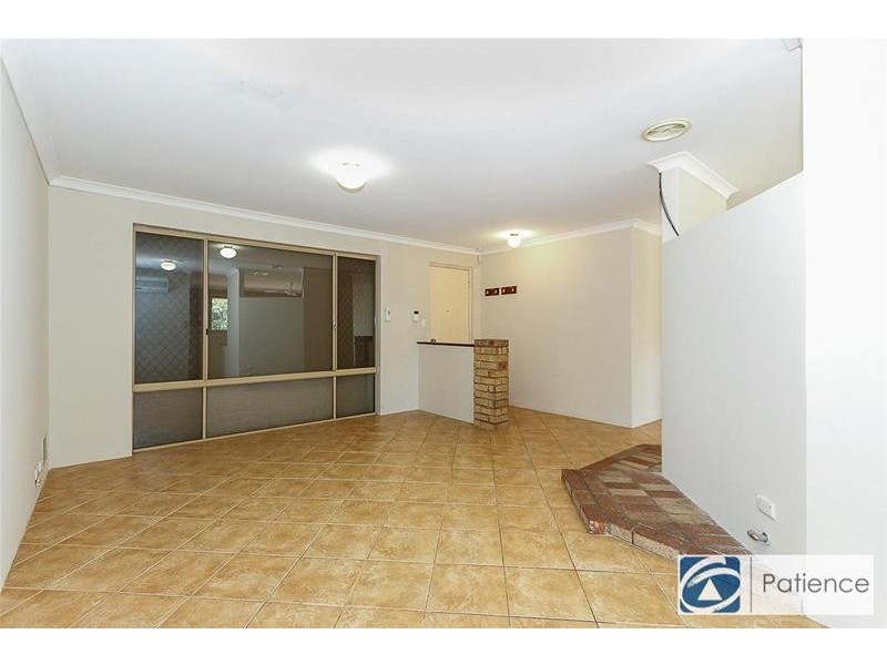 88 Greenfields Circle, Hocking WA 6065