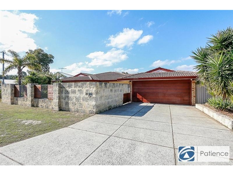 88 Greenfields Circle, Hocking WA 6065