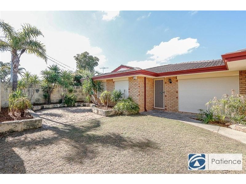 88 Greenfields Circle, Hocking WA 6065