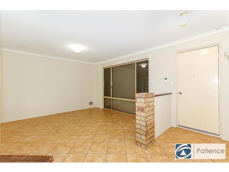 88 Greenfields Circle, Hocking WA 6065