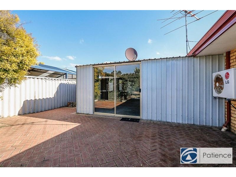 88 Greenfields Circle, Hocking WA 6065