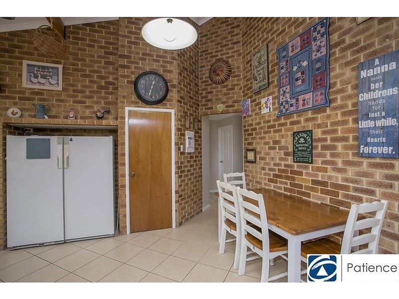 10 Clubhouse Lane, Gnangara WA 6077