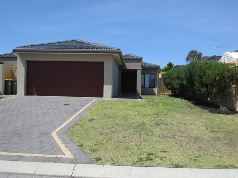 19 Tissington Drive, Darch WA 6065