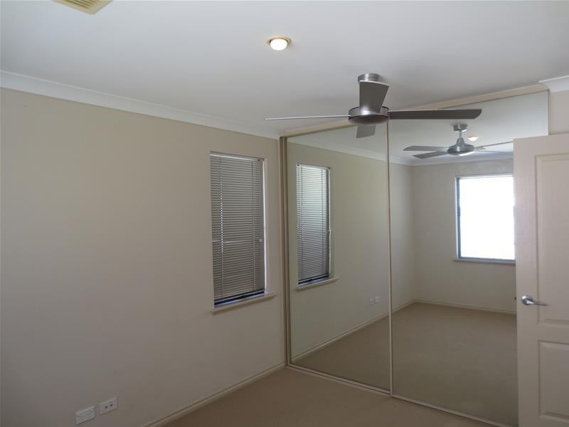 19 Tissington Drive, Darch WA 6065