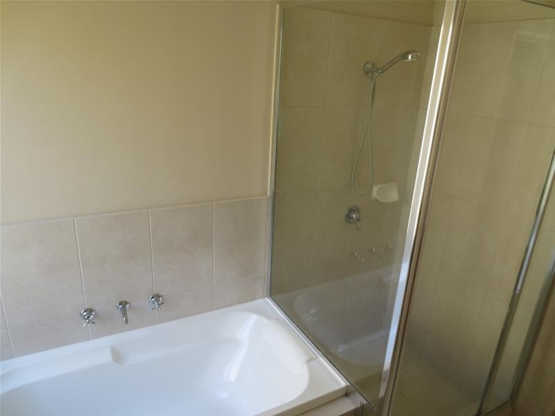 19 Tissington Drive, Darch WA 6065