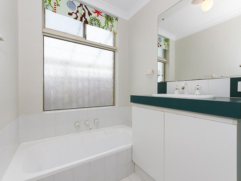 21 Muirfield Way, Joondalup WA 6027