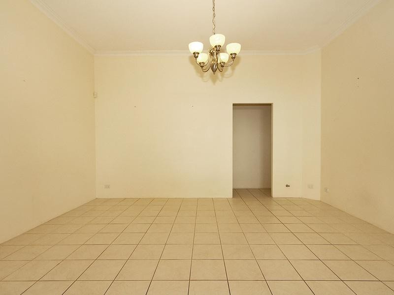 43 Canterbury Circle, Currambine WA 6028