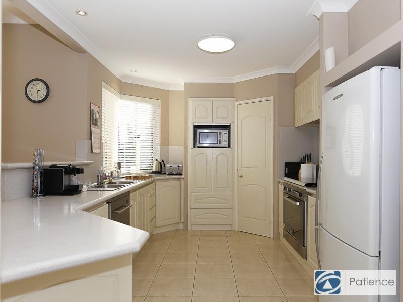 9 Sheringham Retreat, Currambine WA 6028