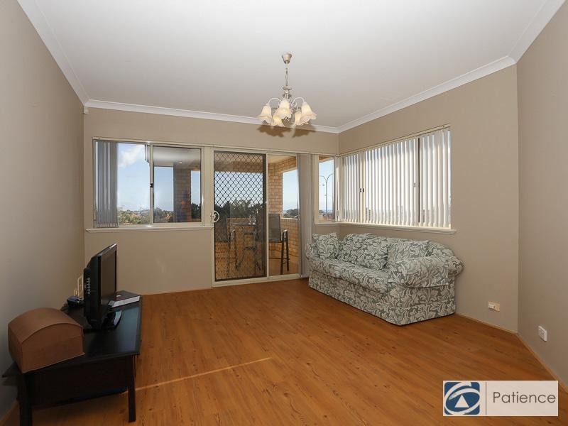 9 Sheringham Retreat, Currambine WA 6028