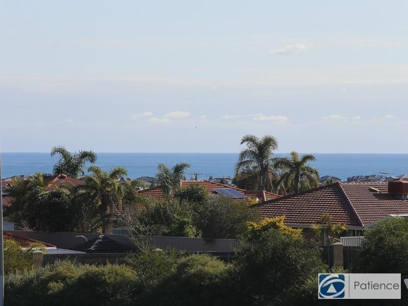 9 Sheringham Retreat, Currambine WA 6028