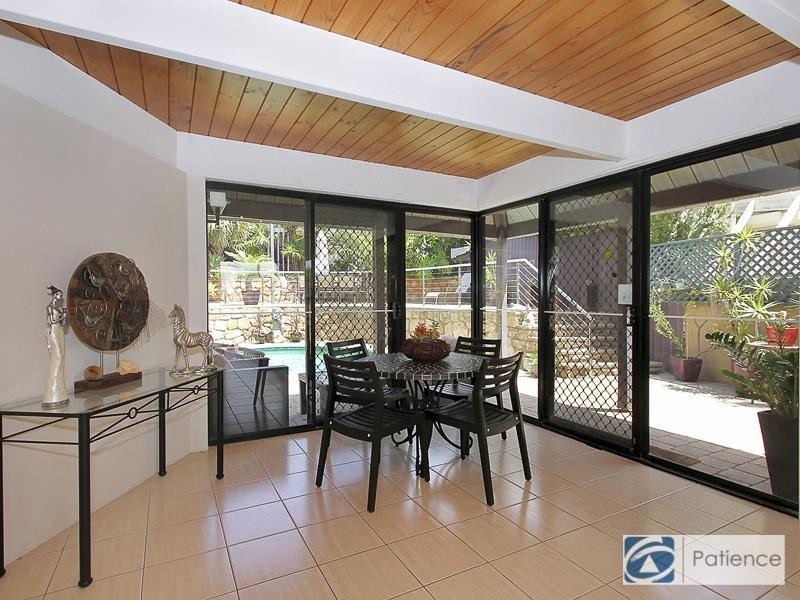 17 Silver Place, Carine WA 6020