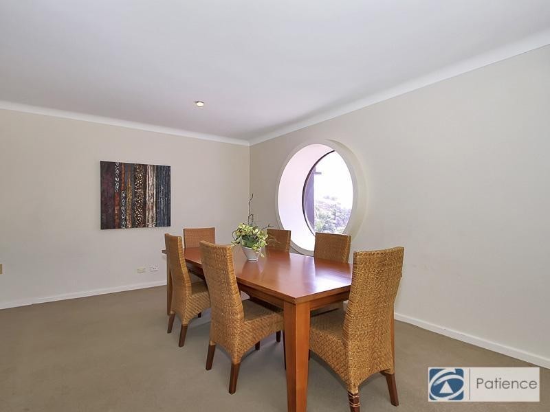 17 Silver Place, Carine WA 6020