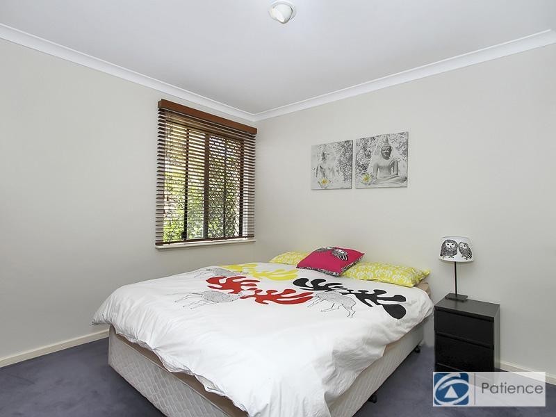 17 Silver Place, Carine WA 6020