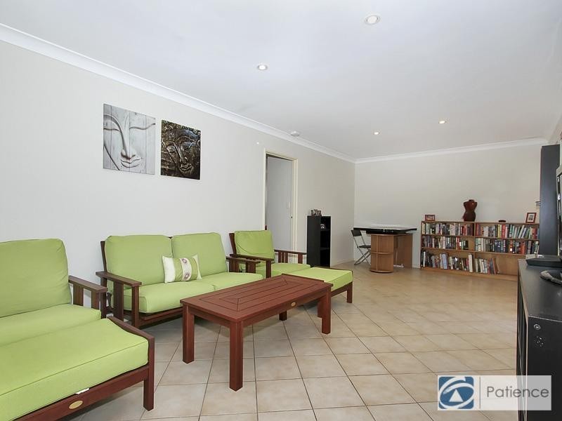 17 Silver Place, Carine WA 6020