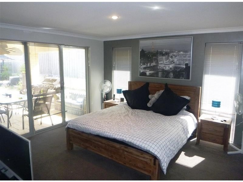 23 Current Street, Yanchep WA 6035